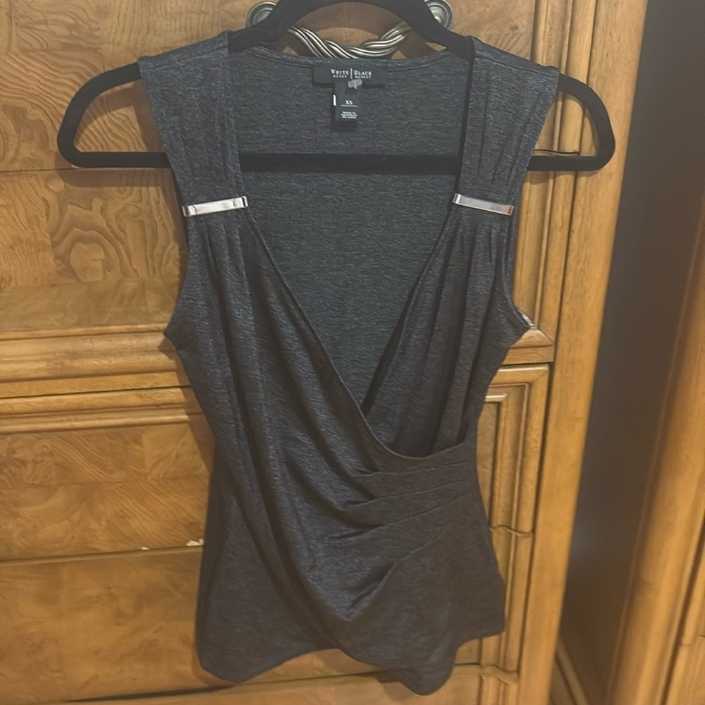 Brand new WHBM top